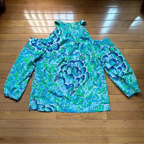 Lilly Pulitzer Sunny Shoulder Elsa Top in Agate Green Lazy River (Medium) - Picture 7 of 13